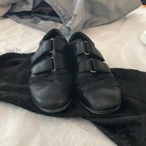 Iconic shoes gucci